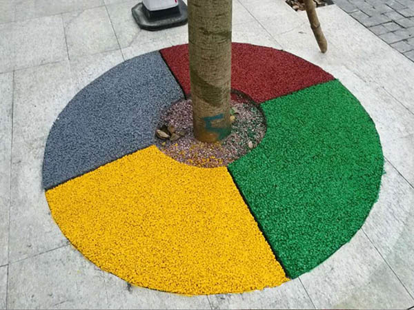 透水地坪究竟有什么優(yōu)勢這么受青睞？